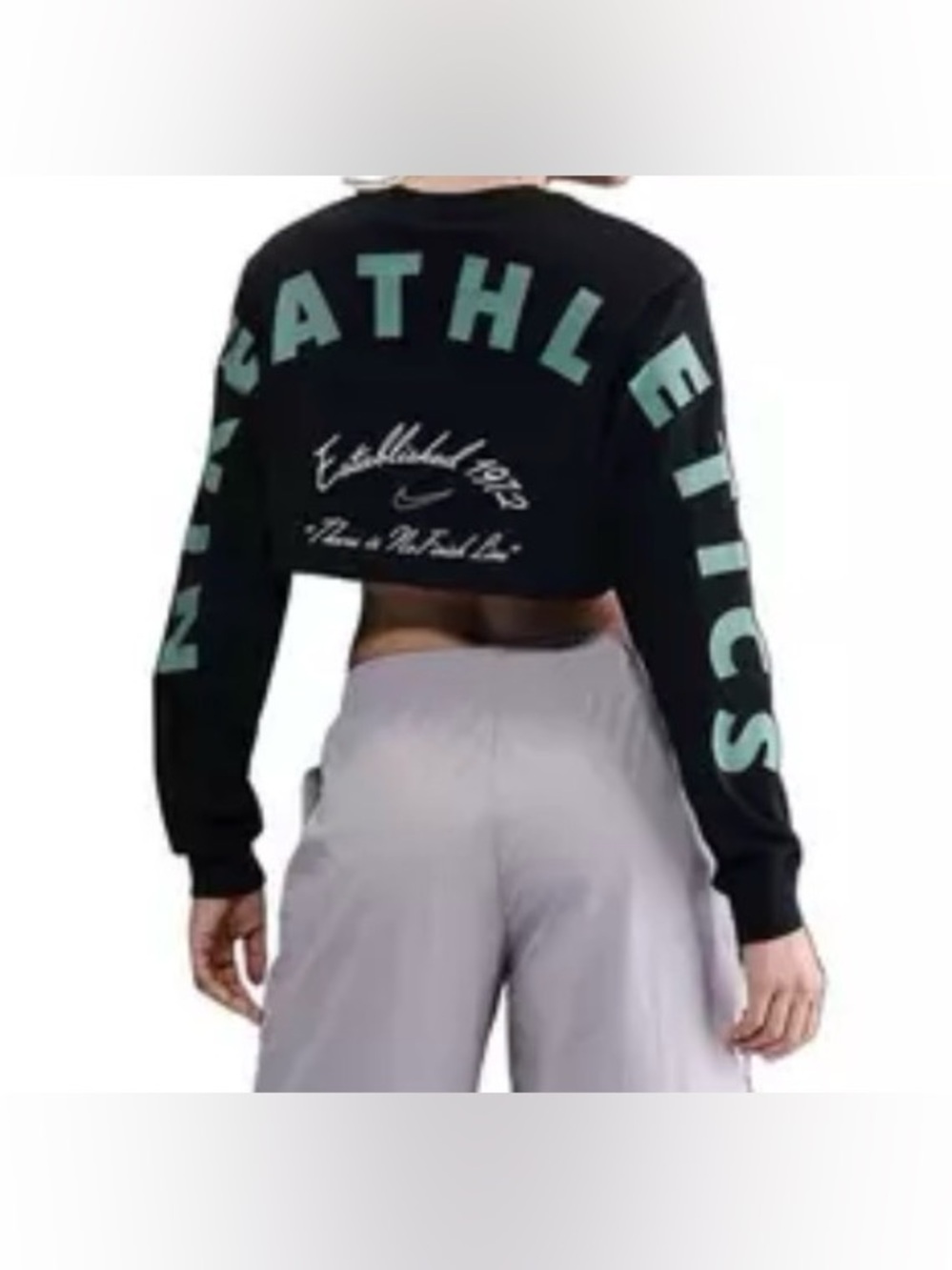 Nike Women’s Oversized Long Sleeve Cropped T-Shirt